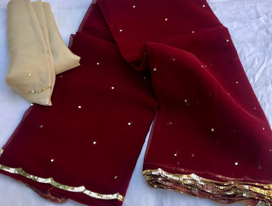 Maroon scallop border