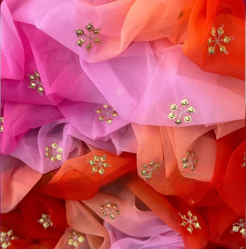 Multishaded danka motif