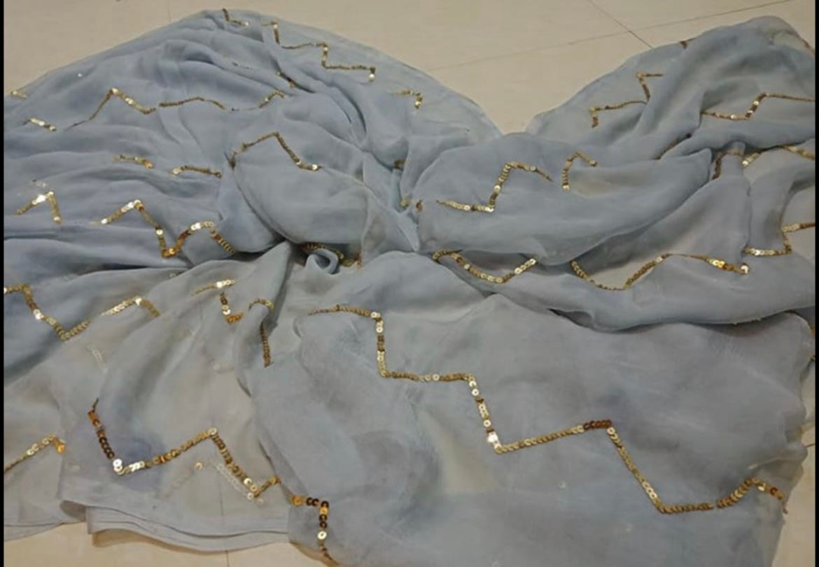 Grey zigzag sequins saree