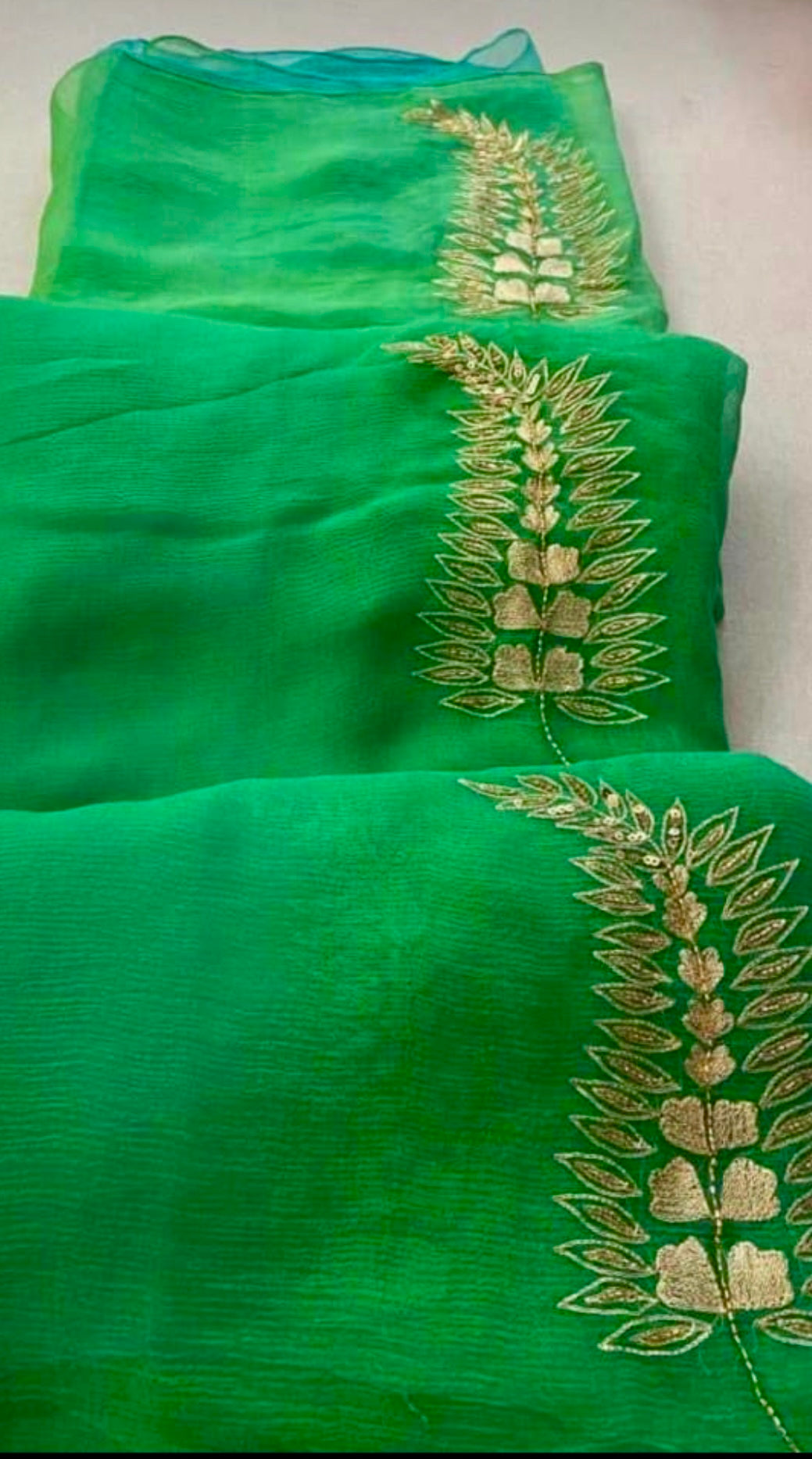 Ombre green Firoji Aari buta saree