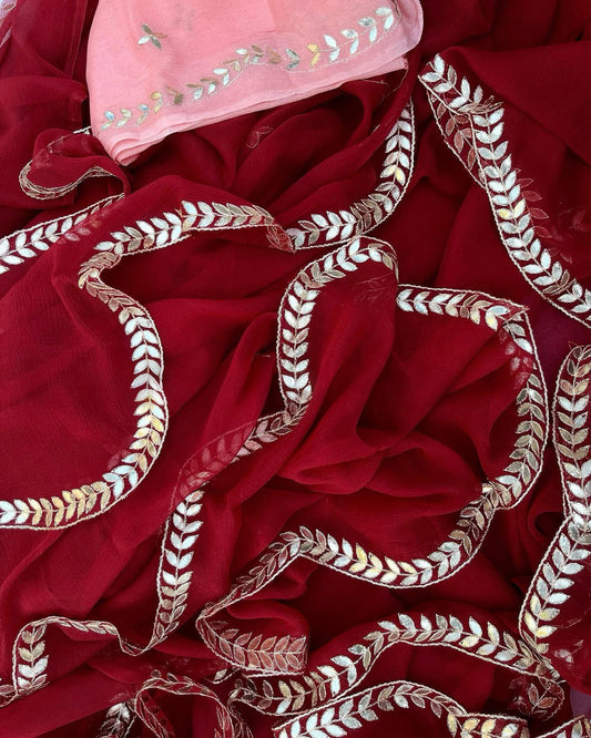 Maroon Gottapatti scallop border