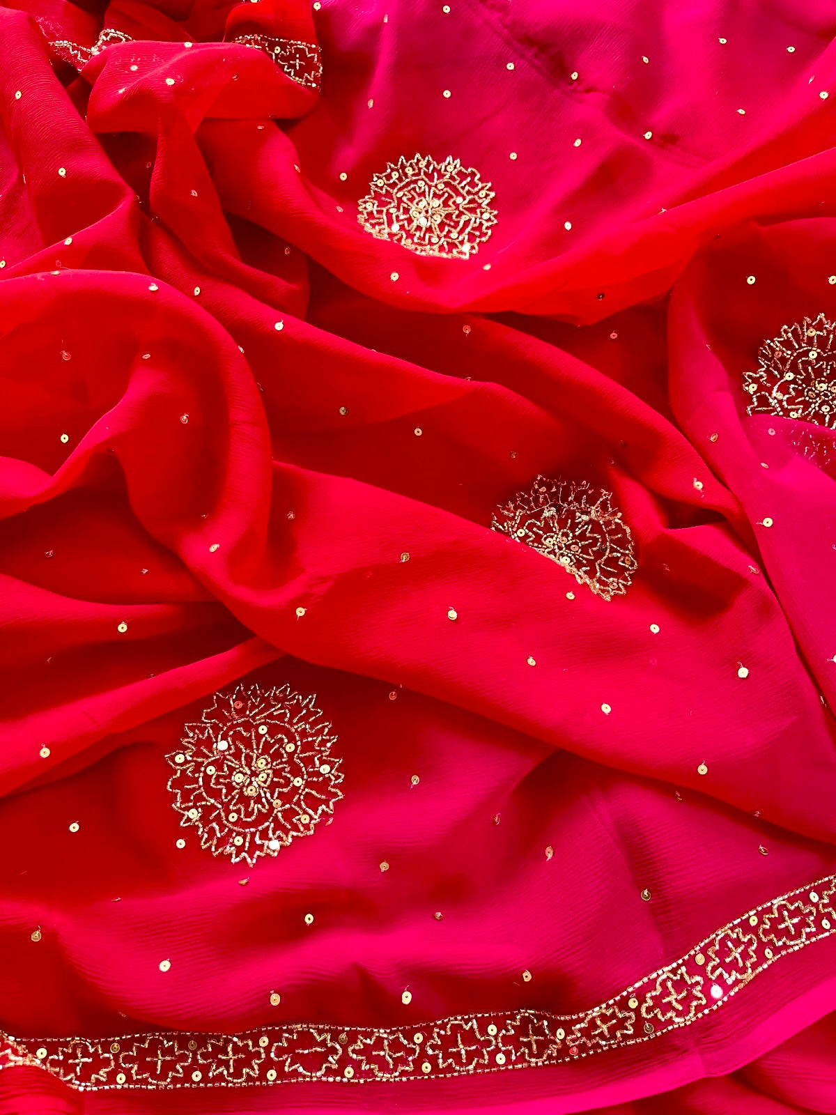 Red Rani cutdana Glimmer saree