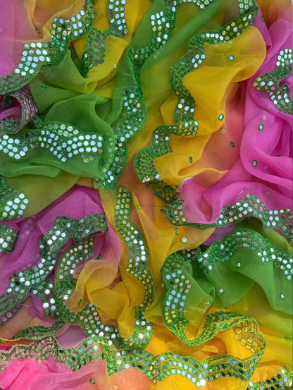 Ombre shaded foil mirror scallop border