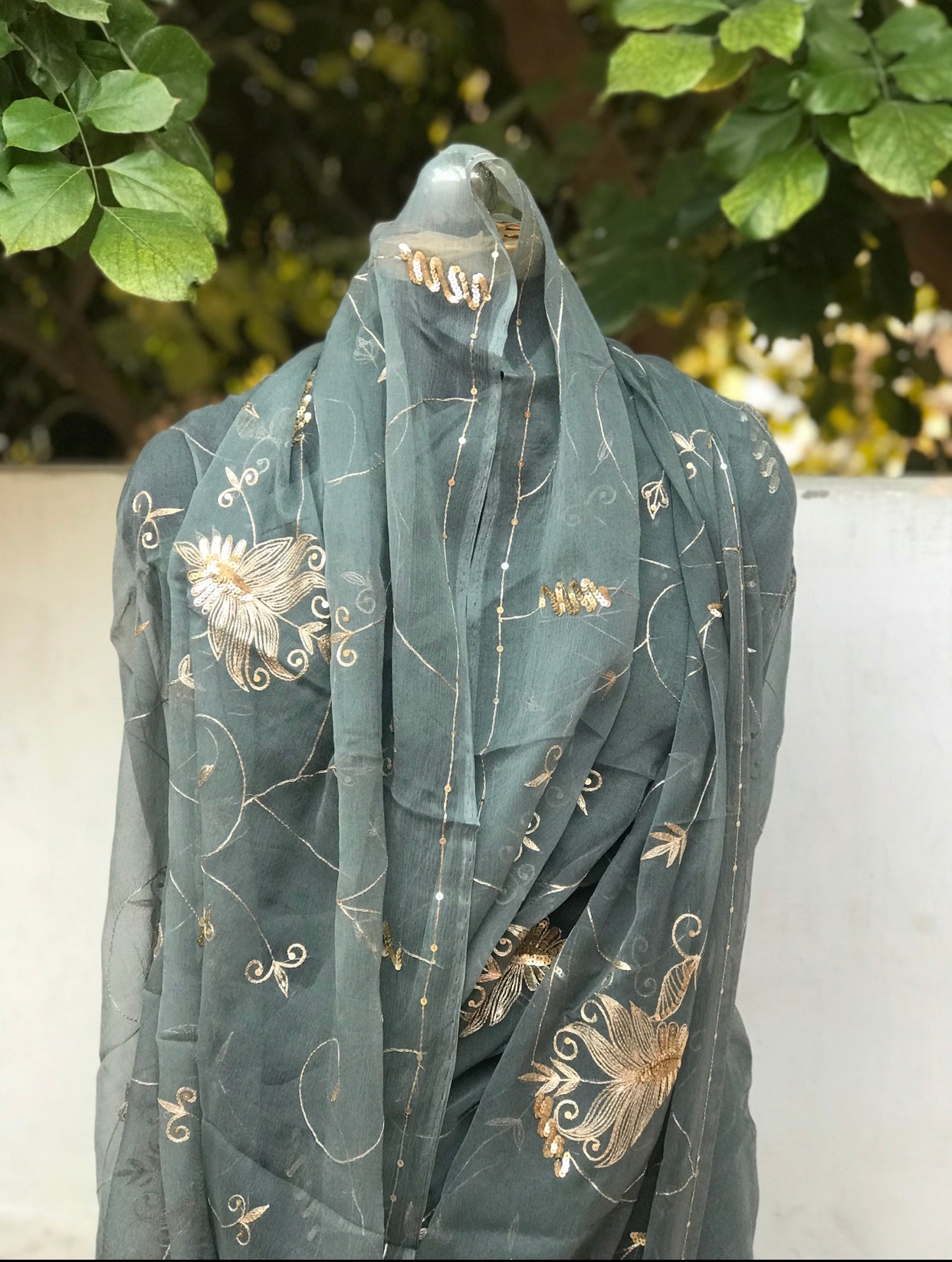 Grey Aari Jaal Miraya Sarees