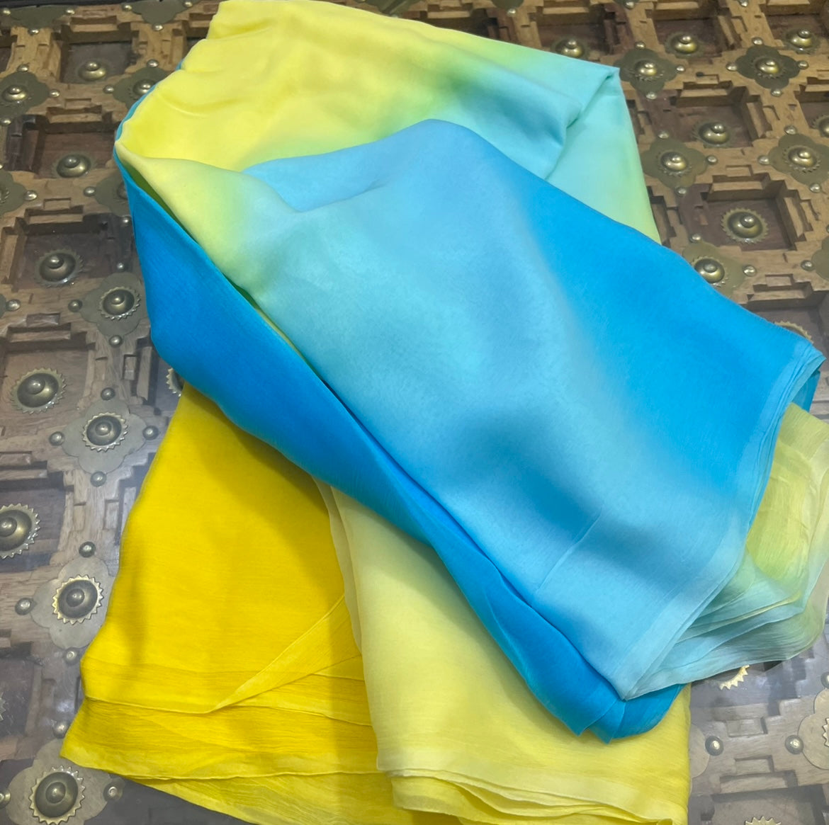 Ombre Yellow Sky Blue Shaded Miraya Chiffon Sarees