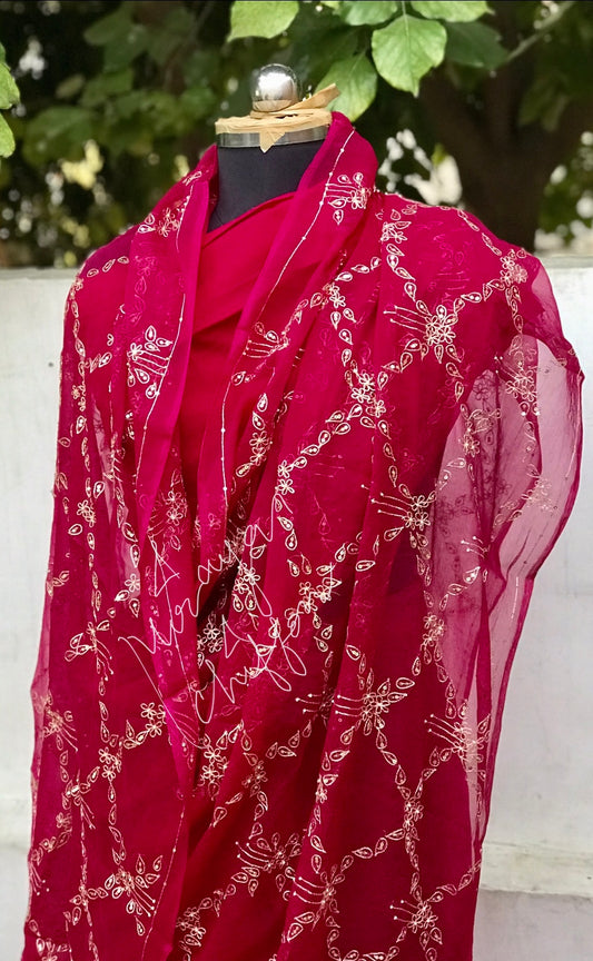 Magenta Aari Jaal Miraya Chiffon Sarees