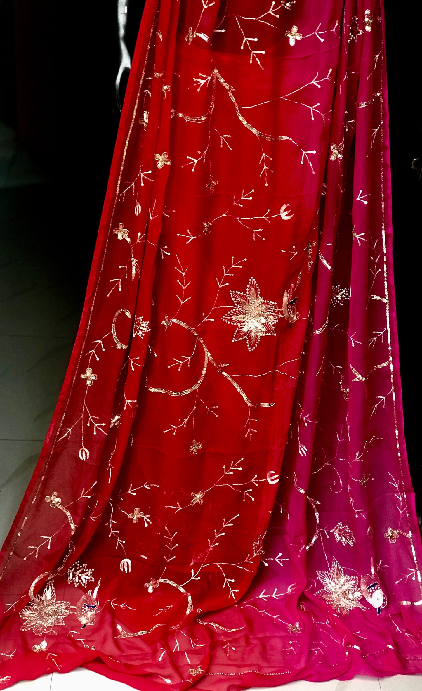 Red Rani Shaded Bird Jaal Miraya Sarees