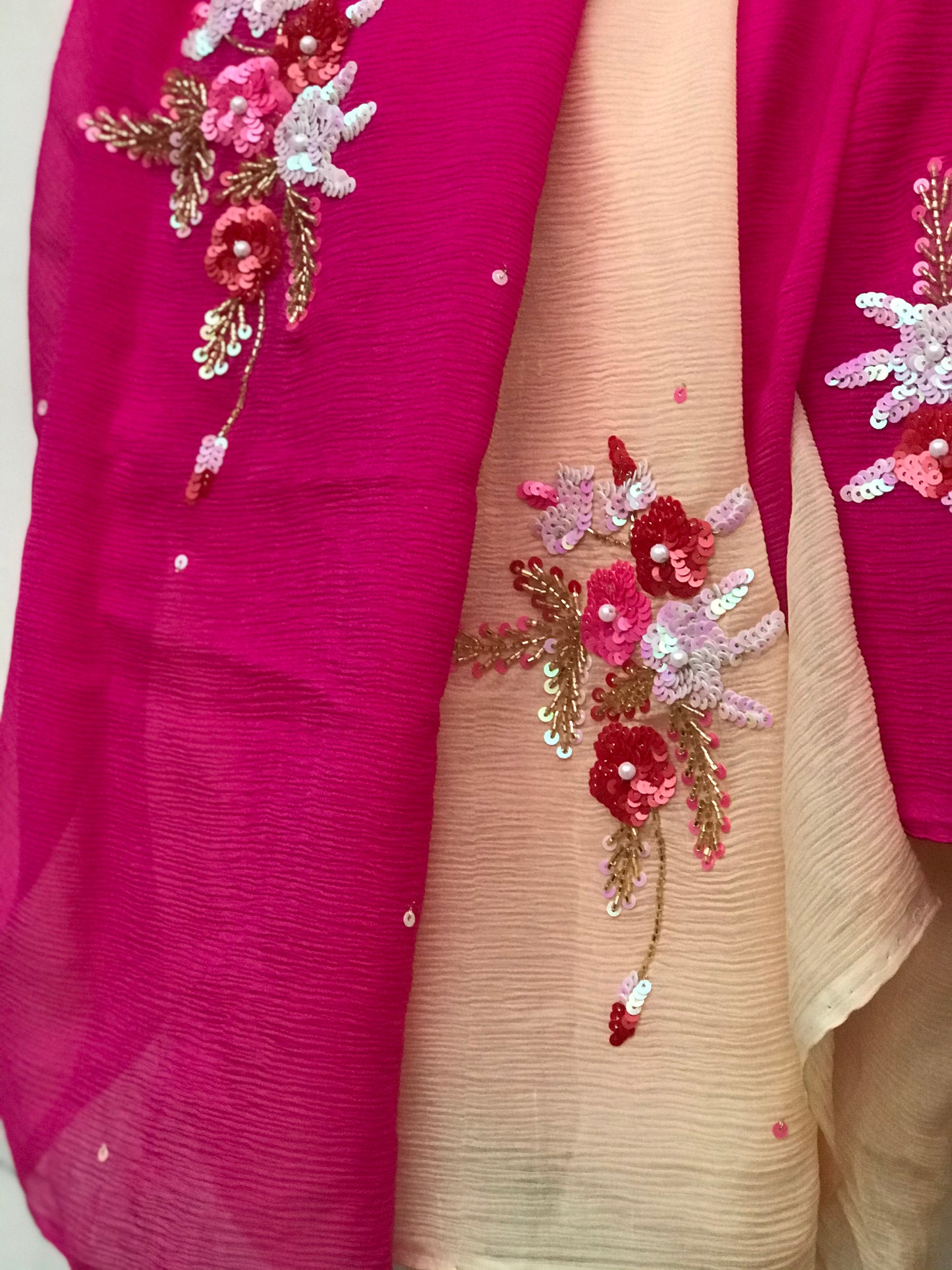 Magenta Shaded Sequins Motifs Miraya Chiffon Sarees