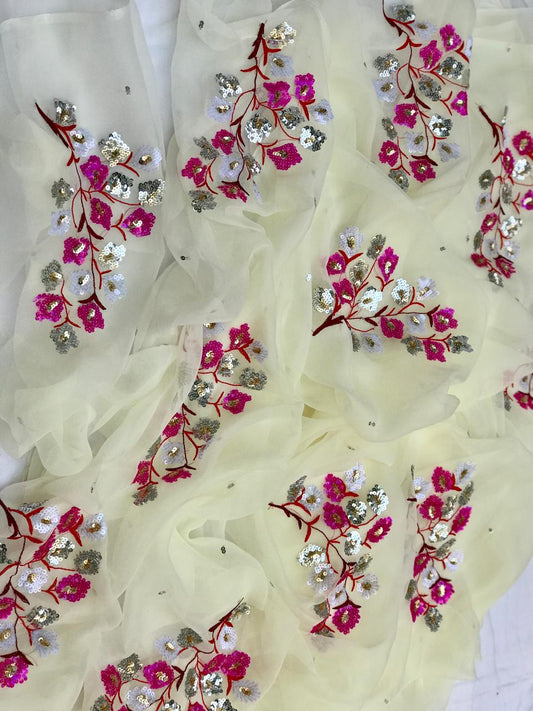 Cream sequins motif