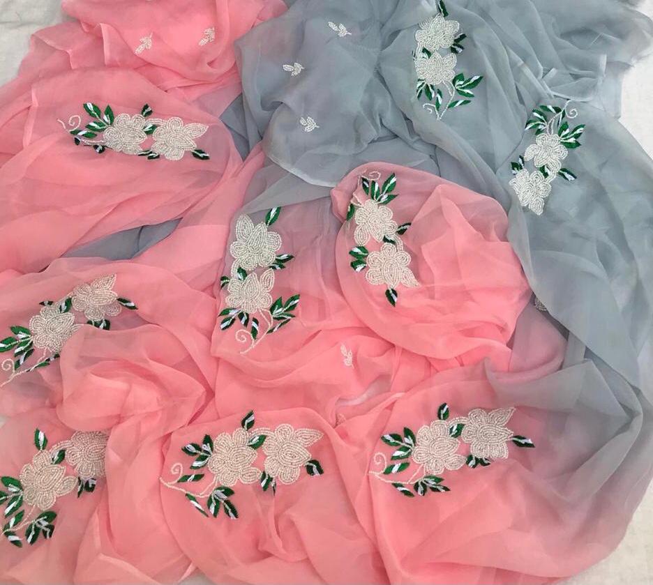 Ombre grey pearl motif