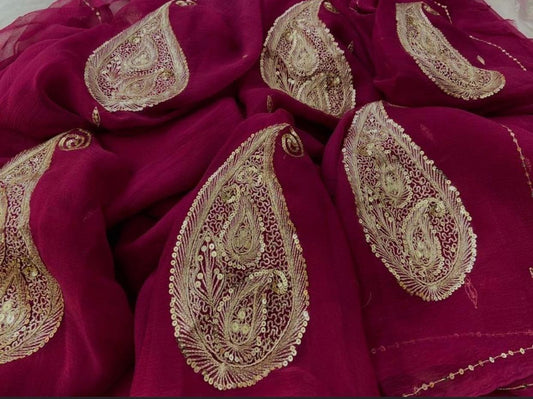 Aari sequins motif