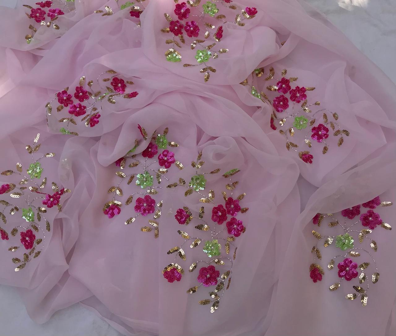 Baby pink sequins motif